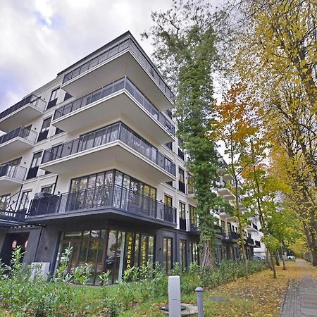 Osiedle Seaside Garden - Apartamenty Bryza Z Garazem, 100M Od Promenady 슈비노우이스쳬 외부 사진