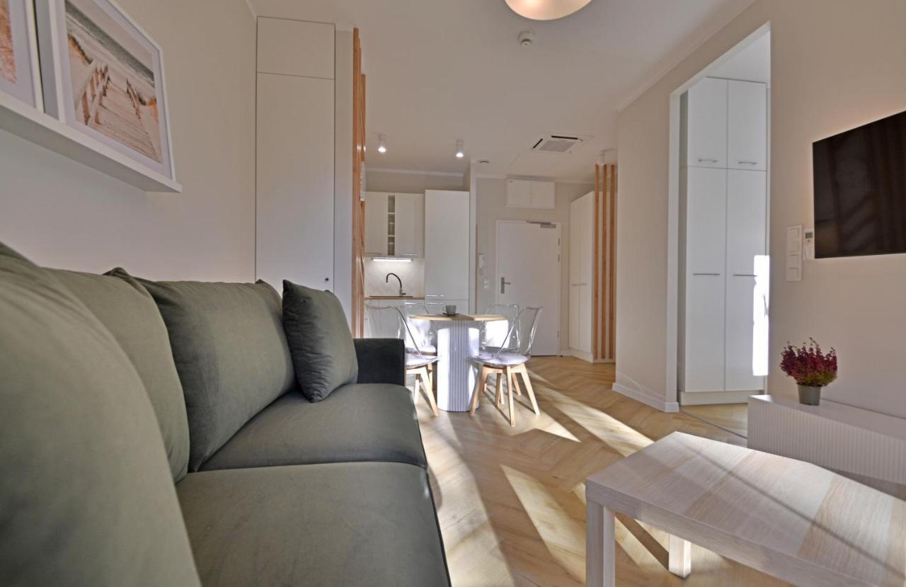 Osiedle Seaside Garden - Apartamenty Bryza Z Garazem, 100M Od Promenady 슈비노우이스쳬 외부 사진
