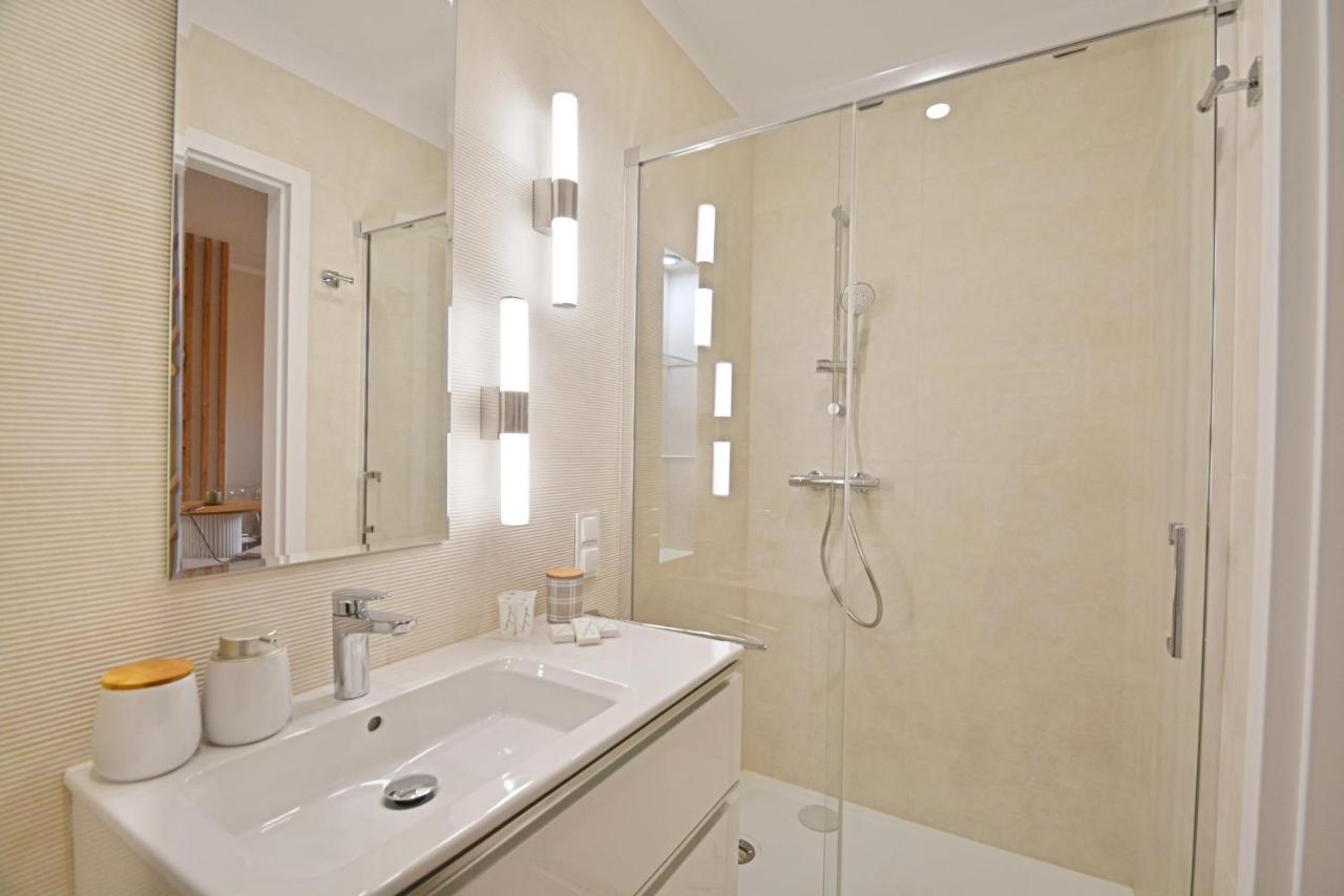 Osiedle Seaside Garden - Apartamenty Bryza Z Garazem, 100M Od Promenady 슈비노우이스쳬 외부 사진